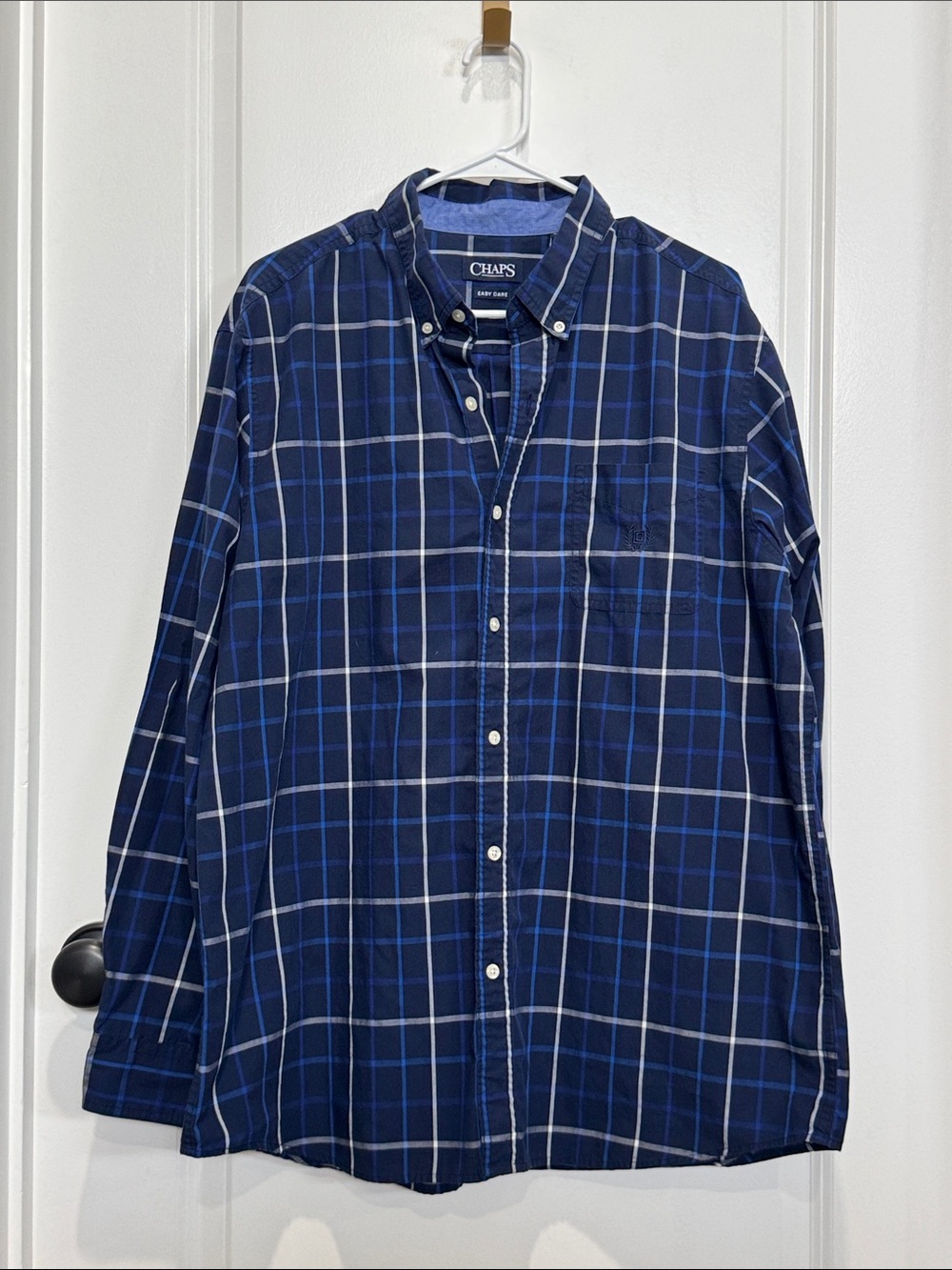Chaps Men's Navy and White Plaid Button-Down Shirt